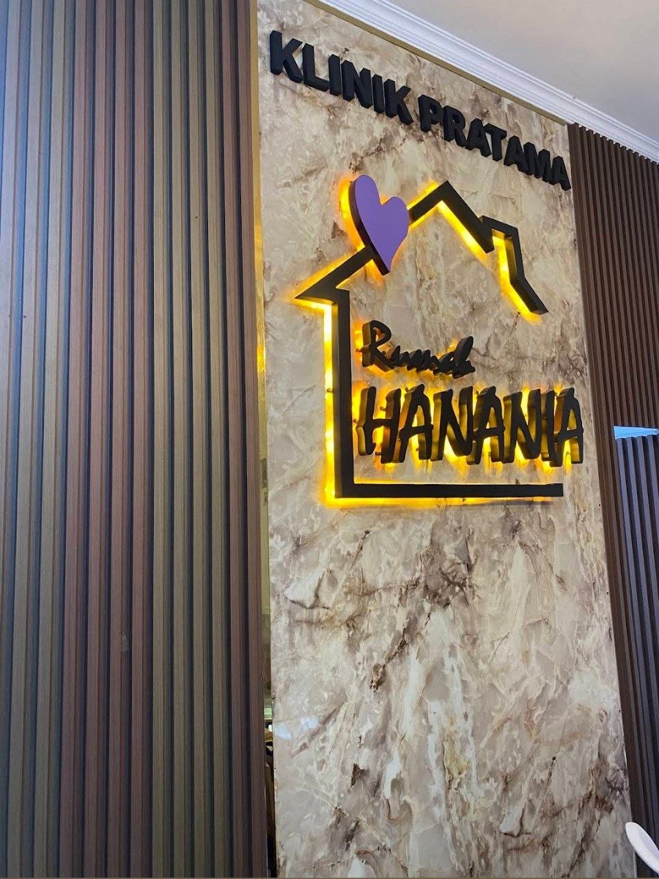 Gedung & Pelayanan Klinik